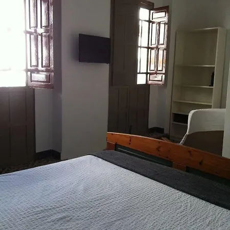 No 31 Olvera